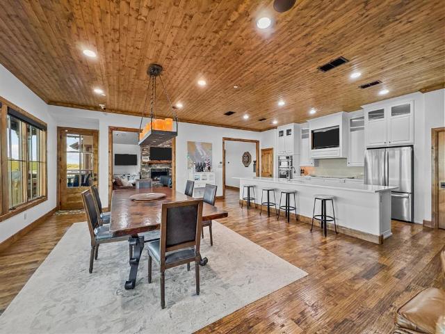 Condo for sale in The Ranch on Possum Kingdom, Graford