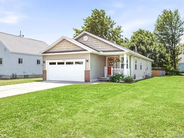 House for sale in Fort Gratiot, Michigan