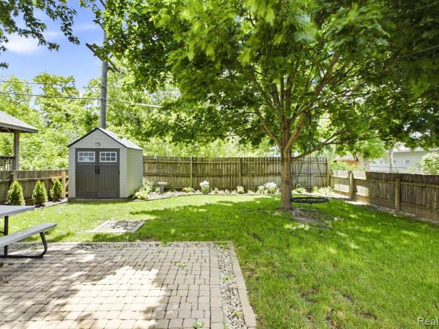 House for sale in Fort Gratiot, Michigan