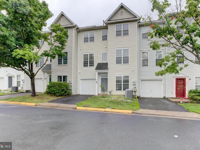 Townhouse for sale in Virginia