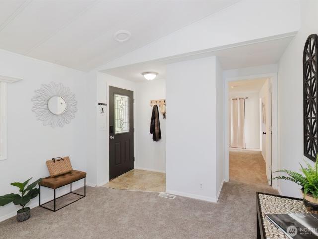 House for sale in Lakebay