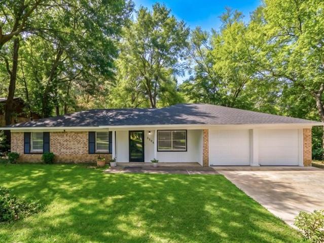 House for sale in Harrison, Texas
