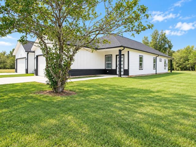 House for sale in Hempstead, Waller County
