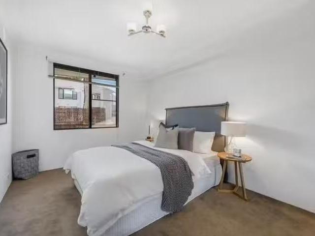 Apartment for rent in Rose Bay, Tasmania