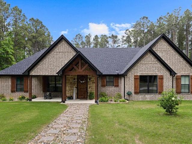 House for sale in Gilchrist, Texas