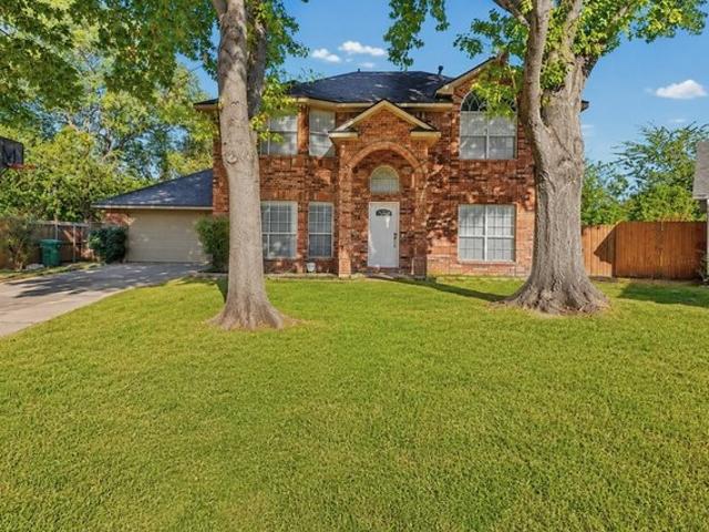 House for sale in Bedford, Texas