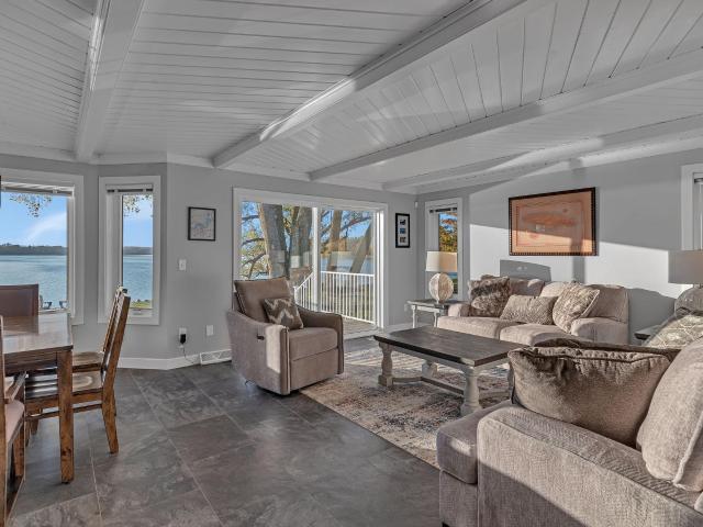 House for sale in Willmar Township, Kandiyohi County