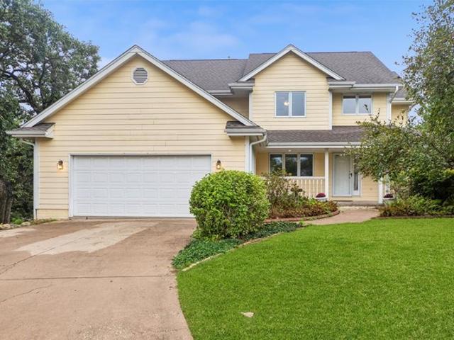 House for sale in Country Side, West Des Moines