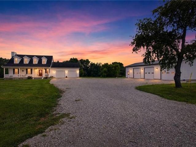 House for sale in Mason, Illinois