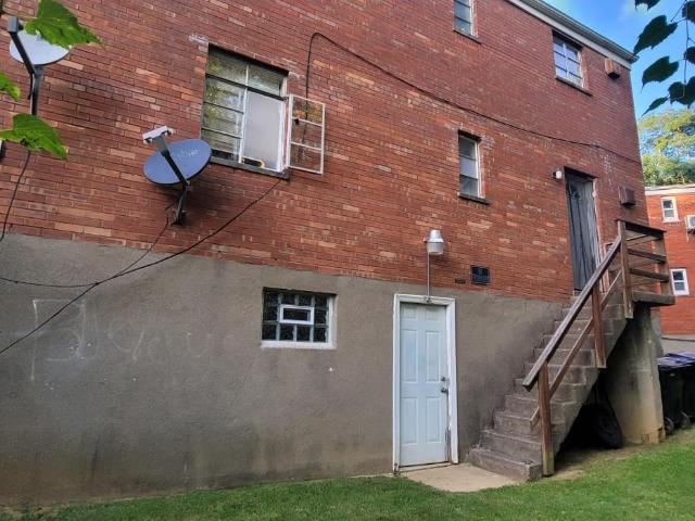 House for sale in Roselawn, Ohio