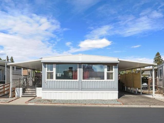House for sale in Escalon, California
