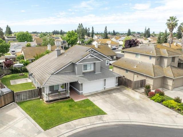 House for sale in Escalon, California