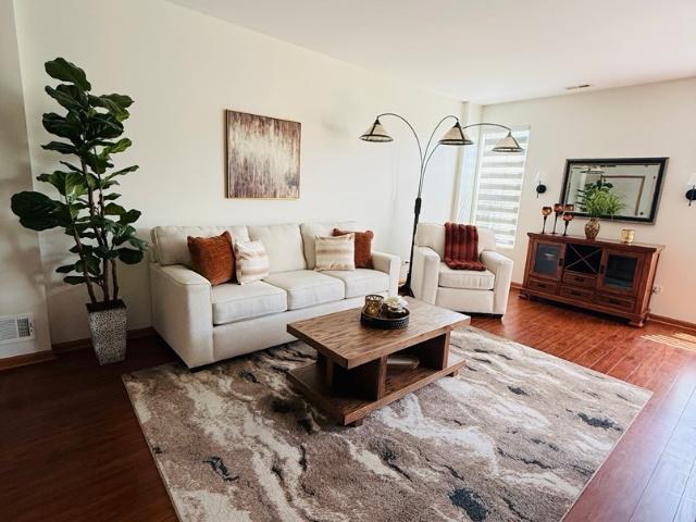 Townhouse for sale in Manhattan, Illinois