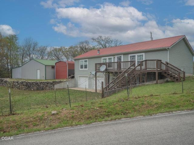 House for sale in Barry, Missouri