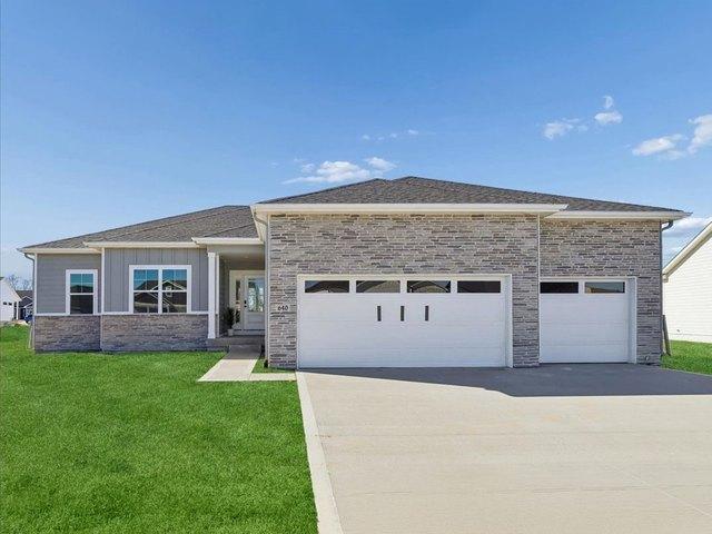 House for sale in Altoona, Iowa