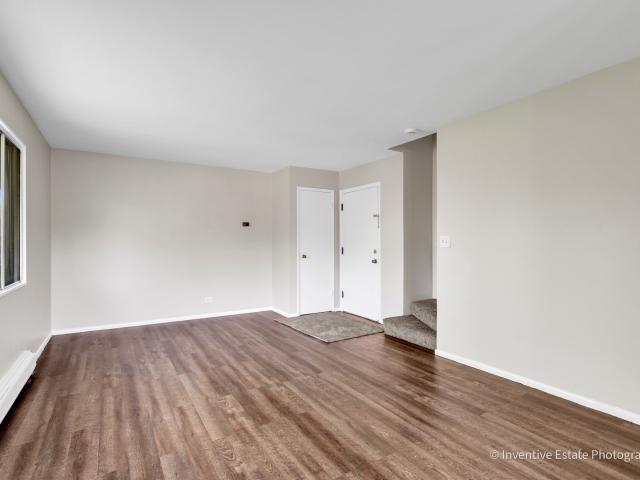 Condo for sale in Rolling Meadows, Illinois