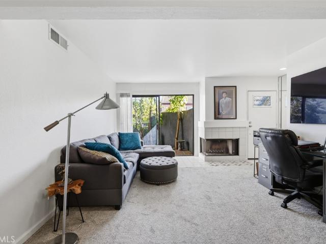 Condo for sale in Simi Valley, California