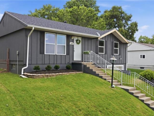House for sale in Buchanan, Missouri