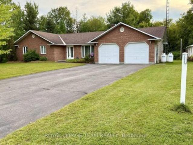 House for sale in Clarence-rockland, Ontario