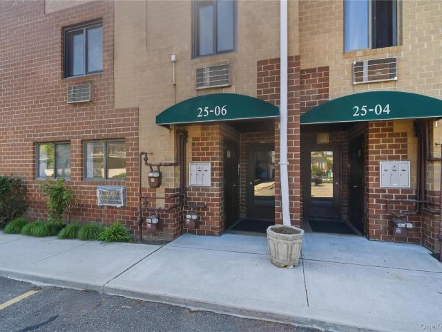 Condo for sale in Queens, Arverne