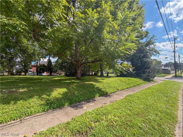 Land for sale in Parkersburg, West Virginia