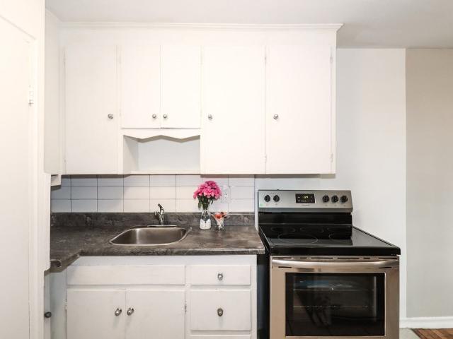 Apartment for rent in Woburn, Ontario
