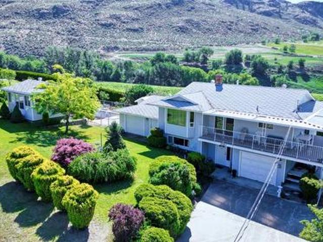 House for sale in Osoyoos House for sale in Osoyoos