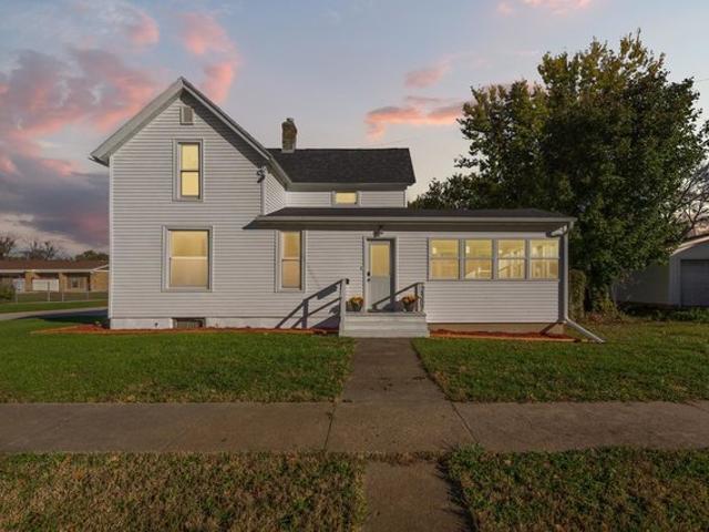 House for sale in Emmetsburg, Palo Alto County