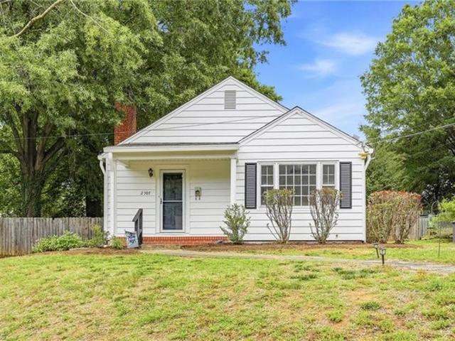 House for sale in Pfafftown, North Carolina