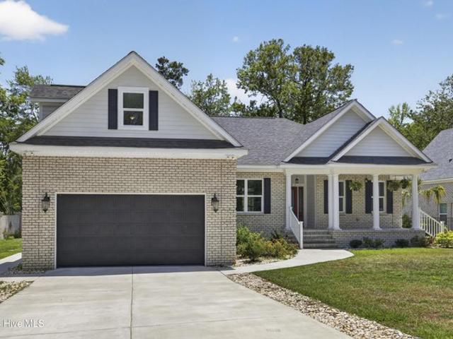 House for sale in Bolivia, North Carolina