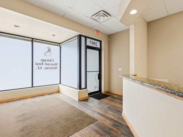Commercial for sale in Chicago Park, Illinois