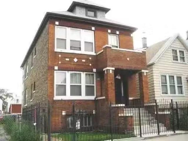 House for rent in Chicago