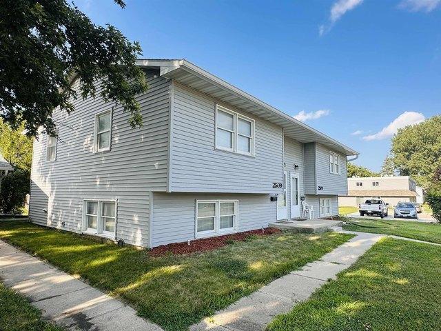 House for sale in Cedar Falls, Iowa