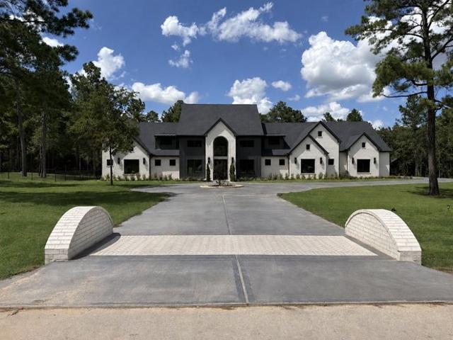 House for sale in Montgomery, Texas