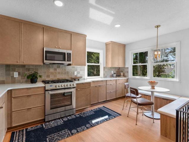 House for sale in Saint Anthony, Hennepin County