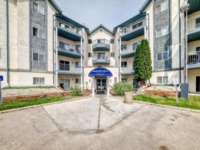 Condo for sale in Wedgewood, Alberta