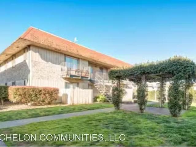 Condo for rent in Redding