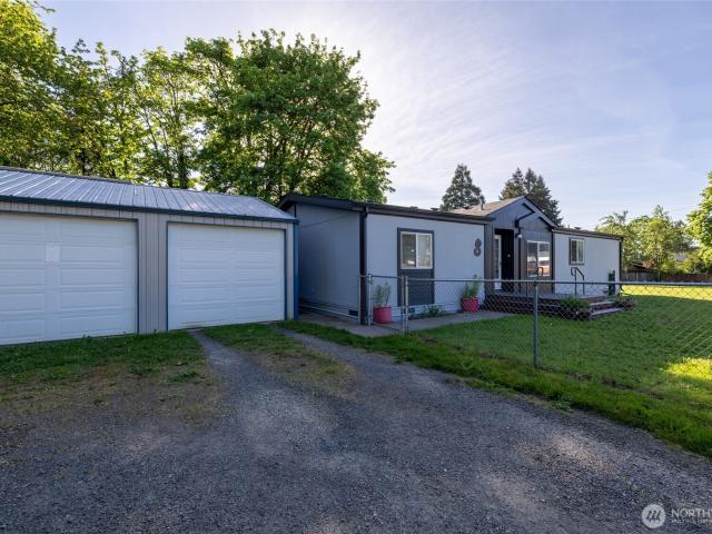 House for sale in Chehalis, Washington