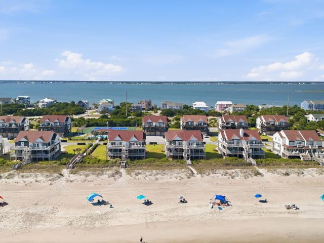 Condo for sale in Emerald Isle, North Carolina