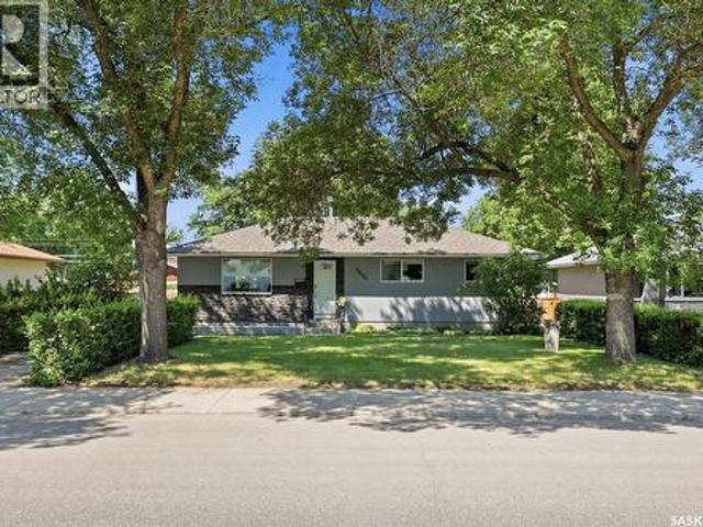 House for sale in Saskatoon, Saskatchewan