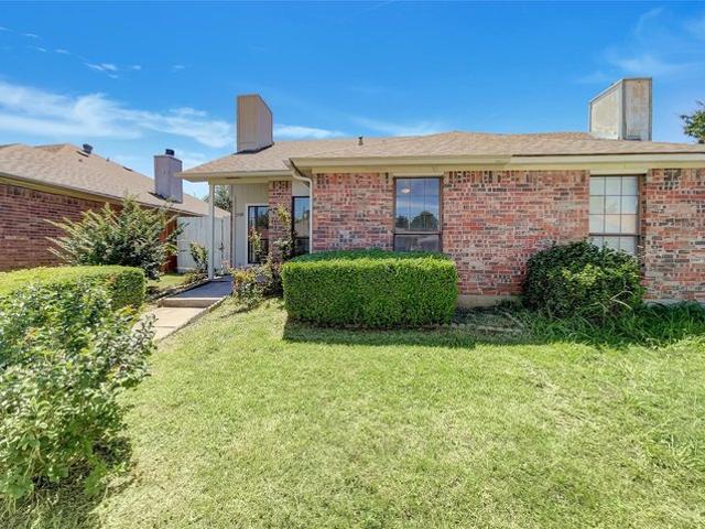 Townhouse for sale in Arlington, Texas
