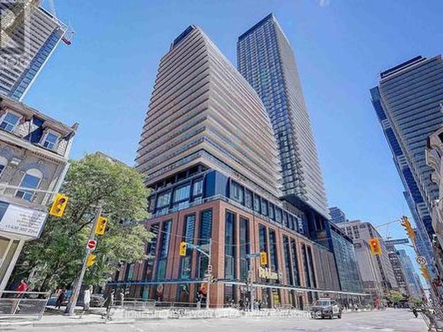 Condo for sale in Toronto Centre, Toronto