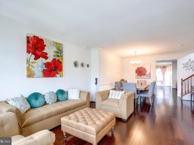 Townhouse for sale in Virginia