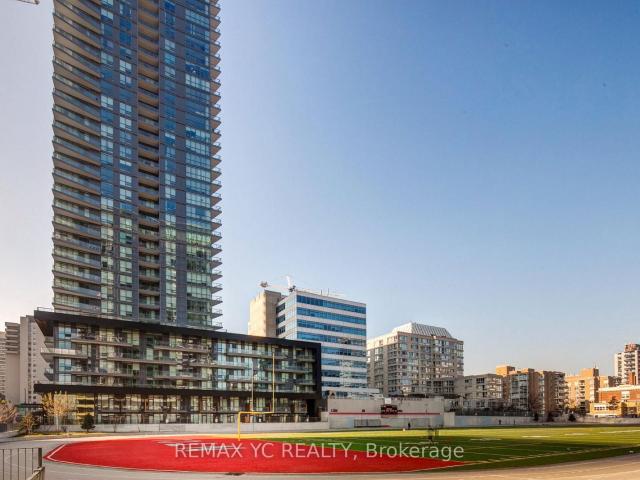 Condo for sale in Toronto, Golden Horseshoe