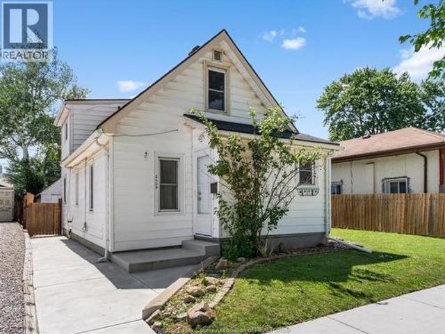 House for sale in Maidstone, Ontario