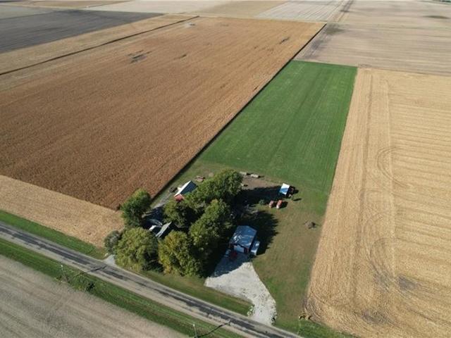 House for sale in Kenney, DeWitt County
