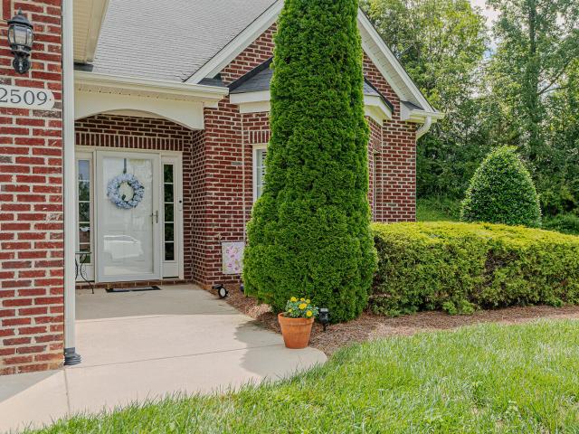 Townhouse for sale in Alamance, North Carolina