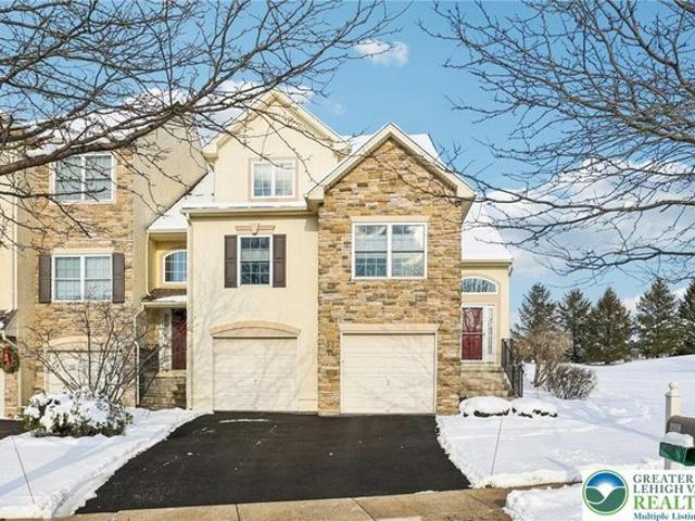 Townhouse for sale in Lehigh, Pennsylvania