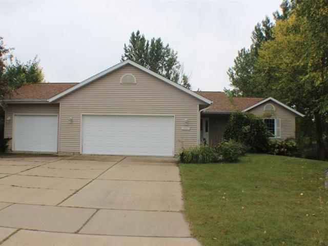House for sale in Eau Claire, Eau Claire County