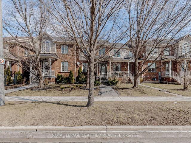 Townhouse for sale in Woburn, Ontario